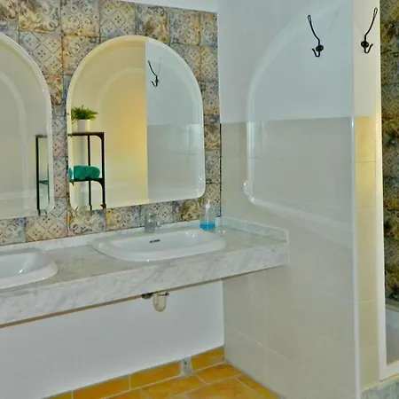 Apartamento Casa En El Corazon De *